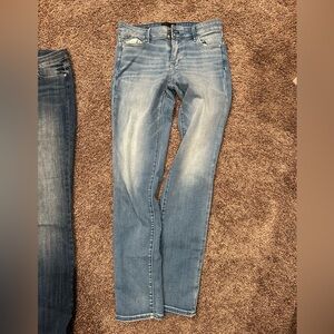 White House Black Market 6L Light Blue Skinny Jeans